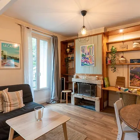 Appartement Au Coeur De Montmartre Paris Exterior photo