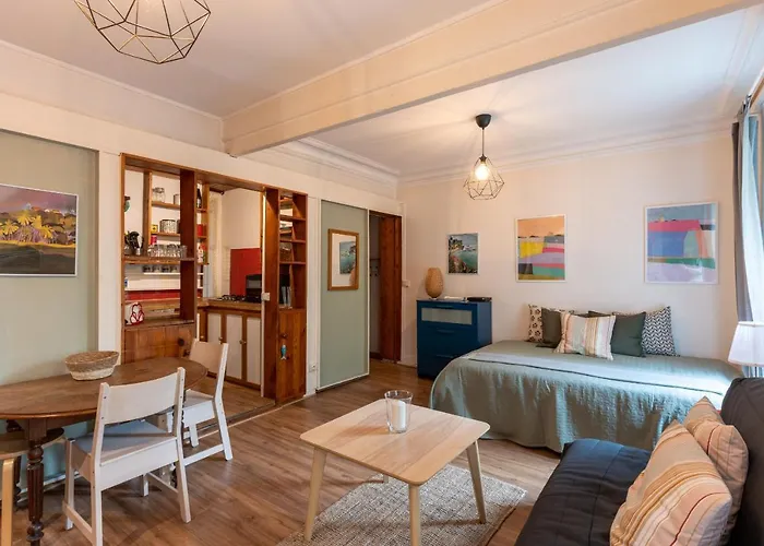 Appartement Au Coeur De Montmartre